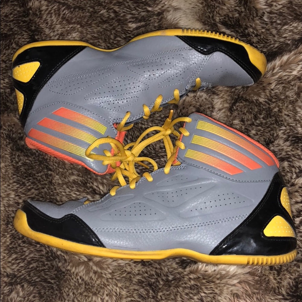 Women’s Adidas Basketball Shoes